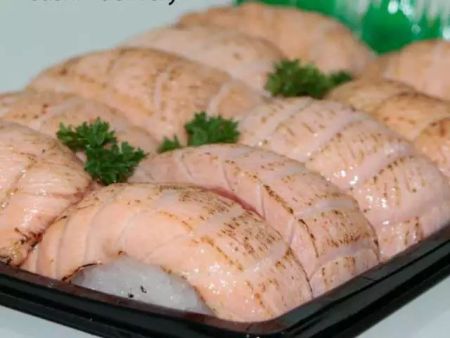 8 Sashimis Salmão Flambado